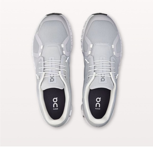 NWT On Running Gray and White Athletic Shoes with Cushioned Sole - Picture 2 of 5